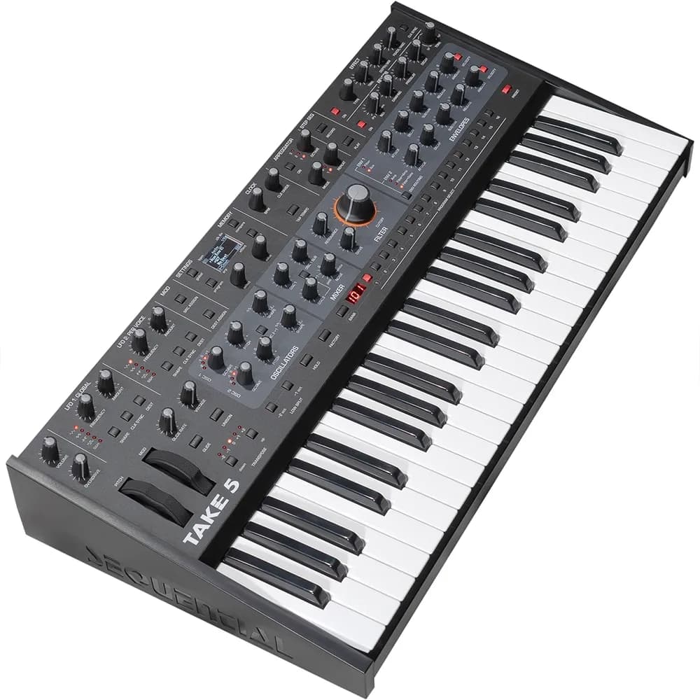 Sequential Take 5 Sintetizador Compact Polysynth